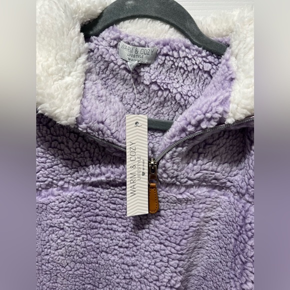 NWT Sherpa Pullover - Picture 7 of 7